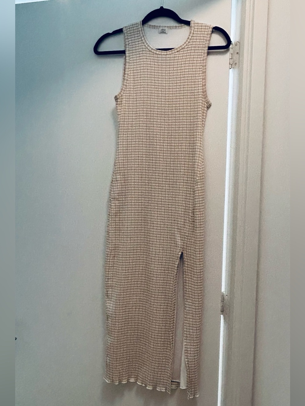 Wilfred Sleeveless Knit Maxi Dress in Beige-Cream